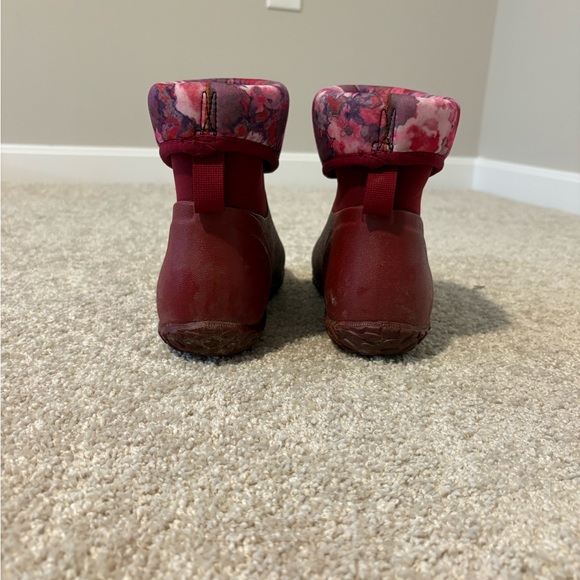 Muck Boot Women's Muckster II Mid Red/Blossom size 8 - Picture 5 of 5